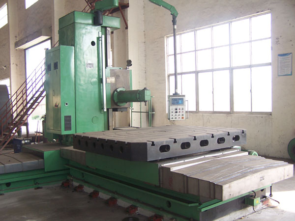 1618446880129305.jpg 機床3.jpg